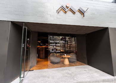 Rizzy Cafe & Bar
